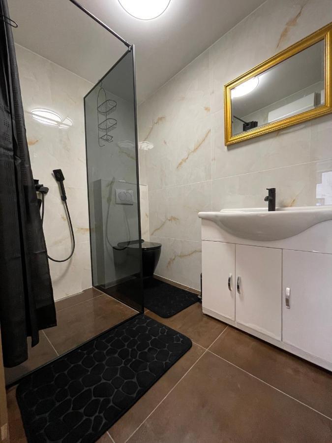 זאדאר Tequila Apartments (Adults Only) מראה חיצוני תמונה