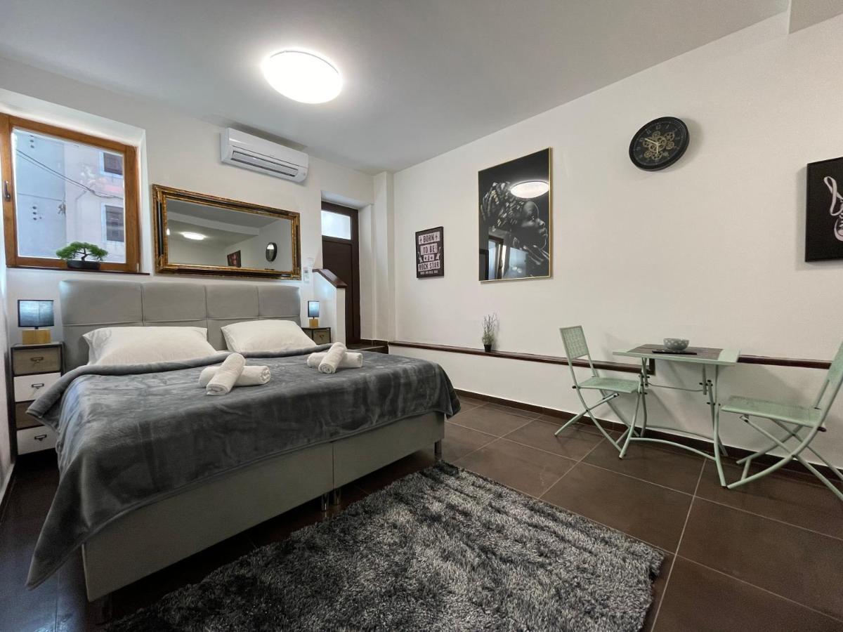 זאדאר Tequila Apartments (Adults Only) מראה חיצוני תמונה